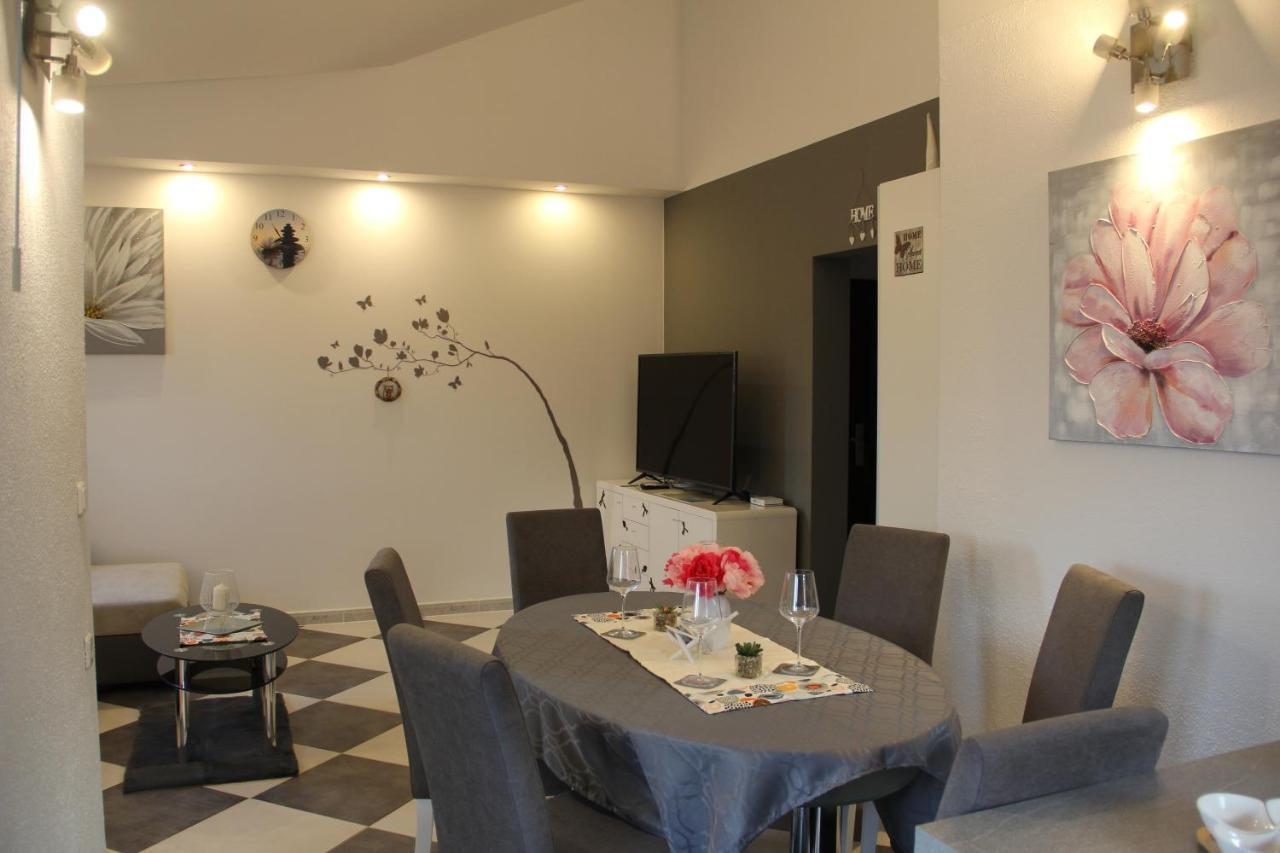 Apartman Odin Чизичі Екстер'єр фото